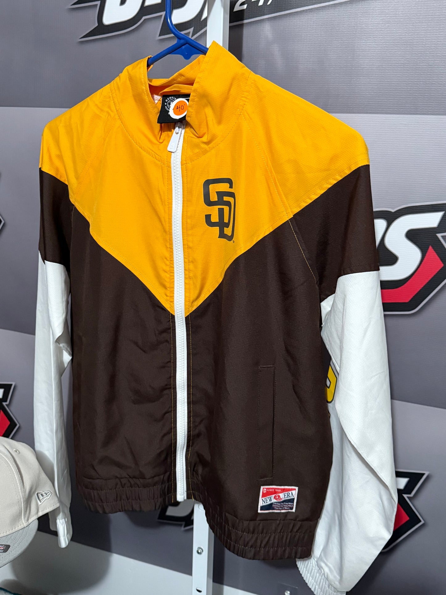 Woman’s Medium Padres New Era windbreaker jacket