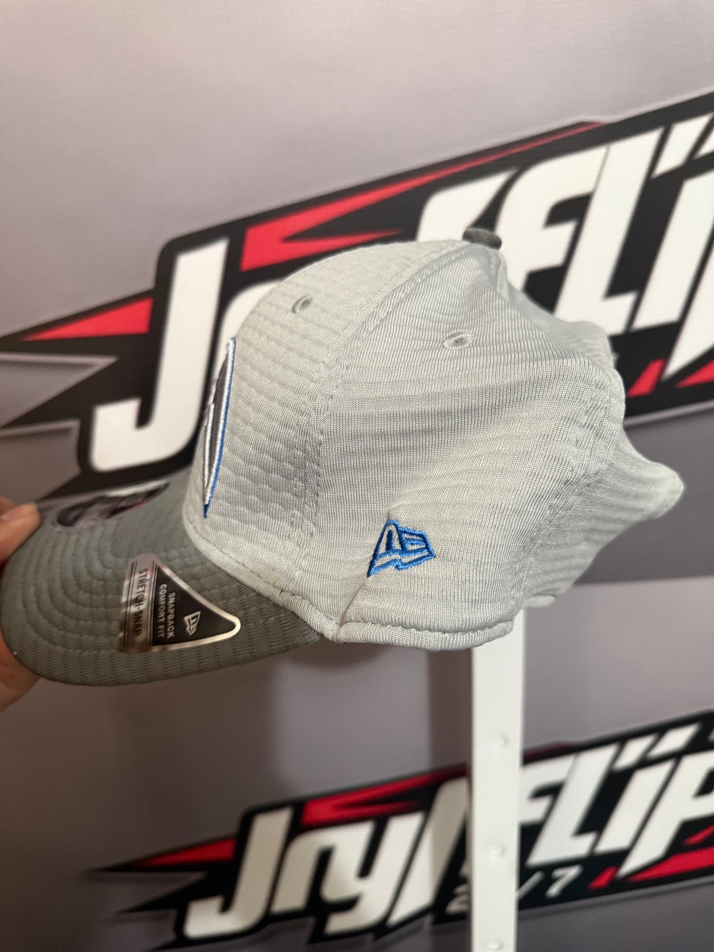 San Diego Chargers New Era SnapBack Hat (Thin Material)