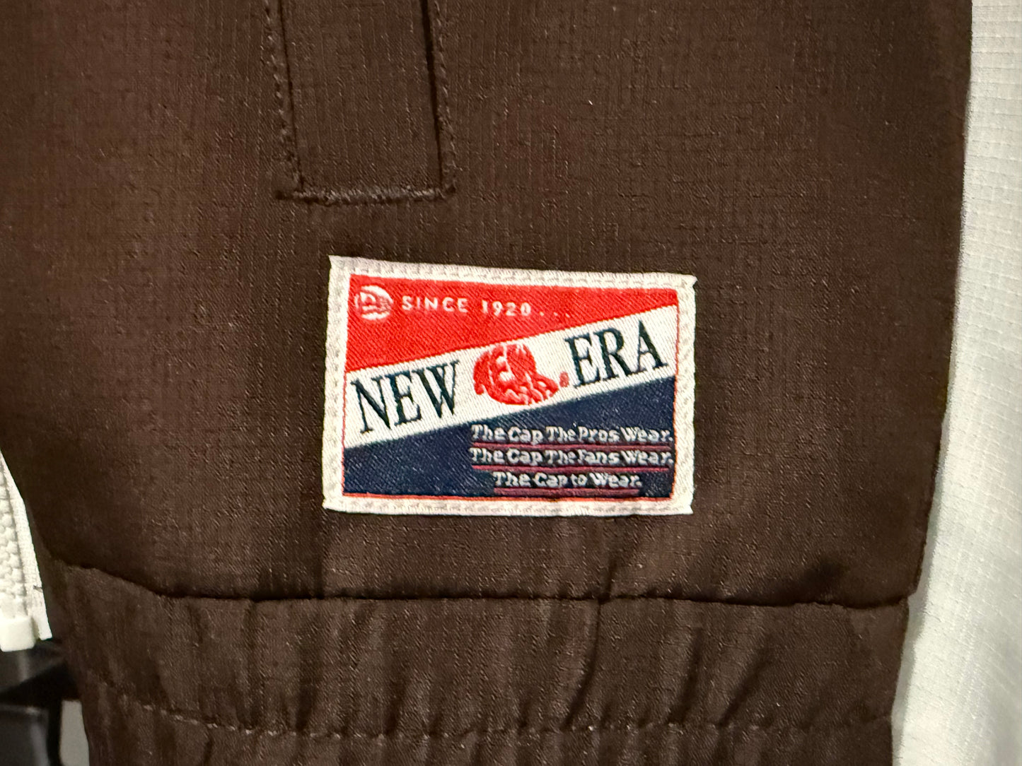 Woman’s Medium Padres New Era windbreaker jacket