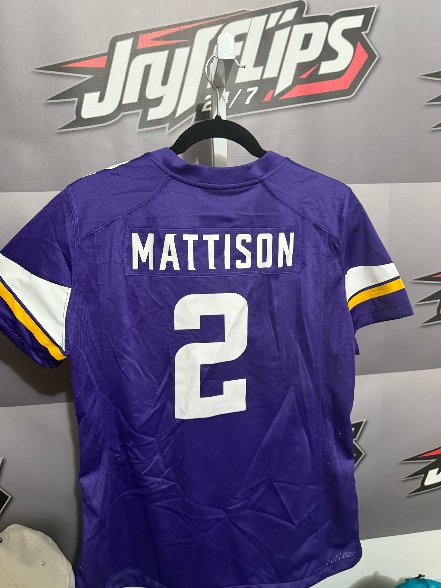 Woman’s Large Vikings A. Maddison #2 Jersey