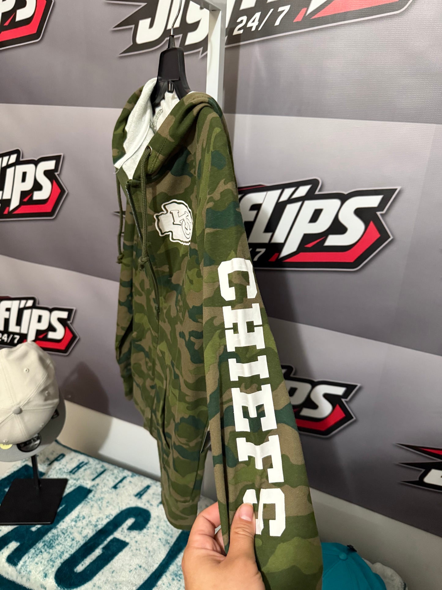 Woman’s Small KC Chiefs Camo Jacket