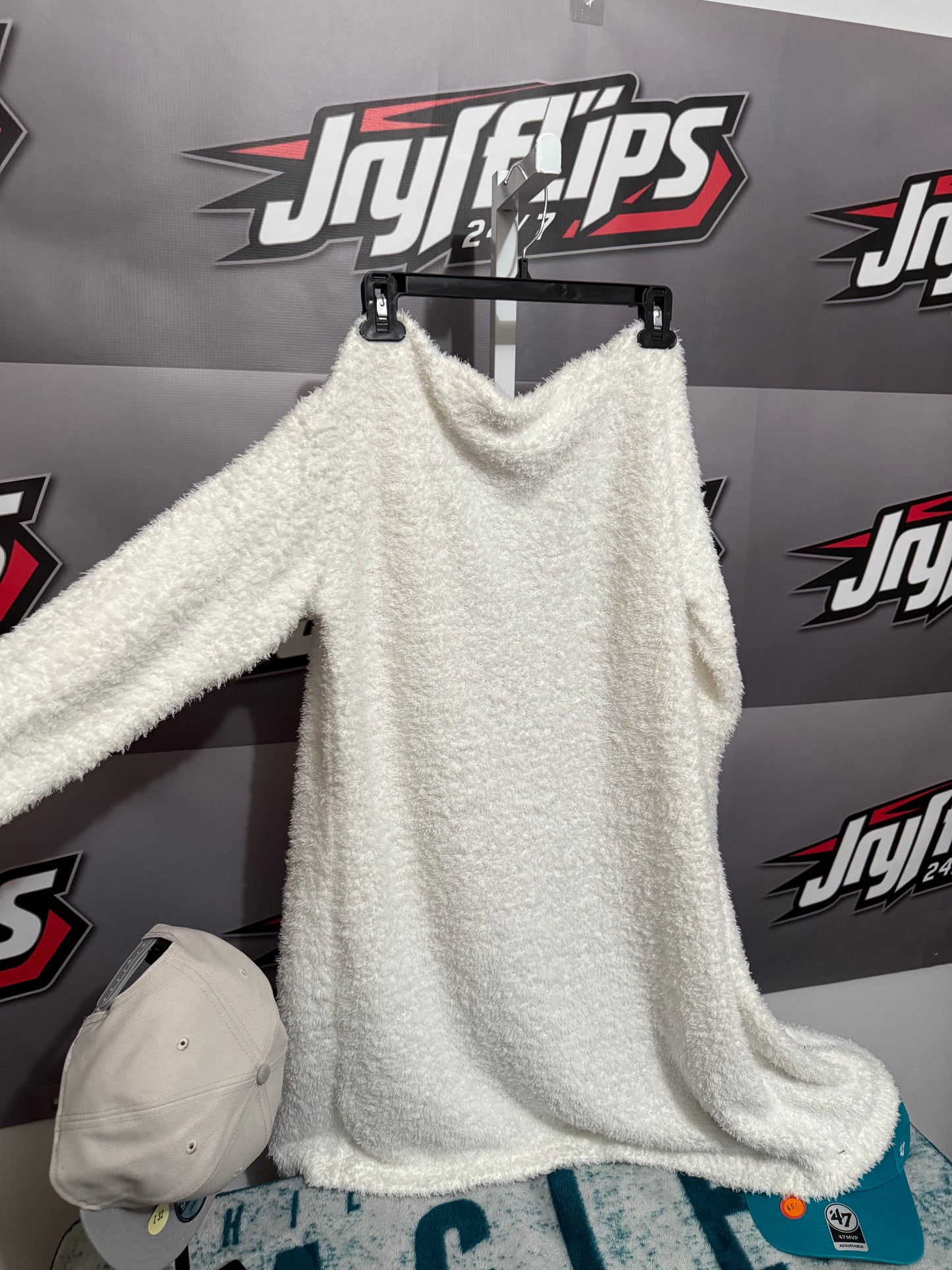 Womans Medium Erin Andrew’s Chiefs Sherpa