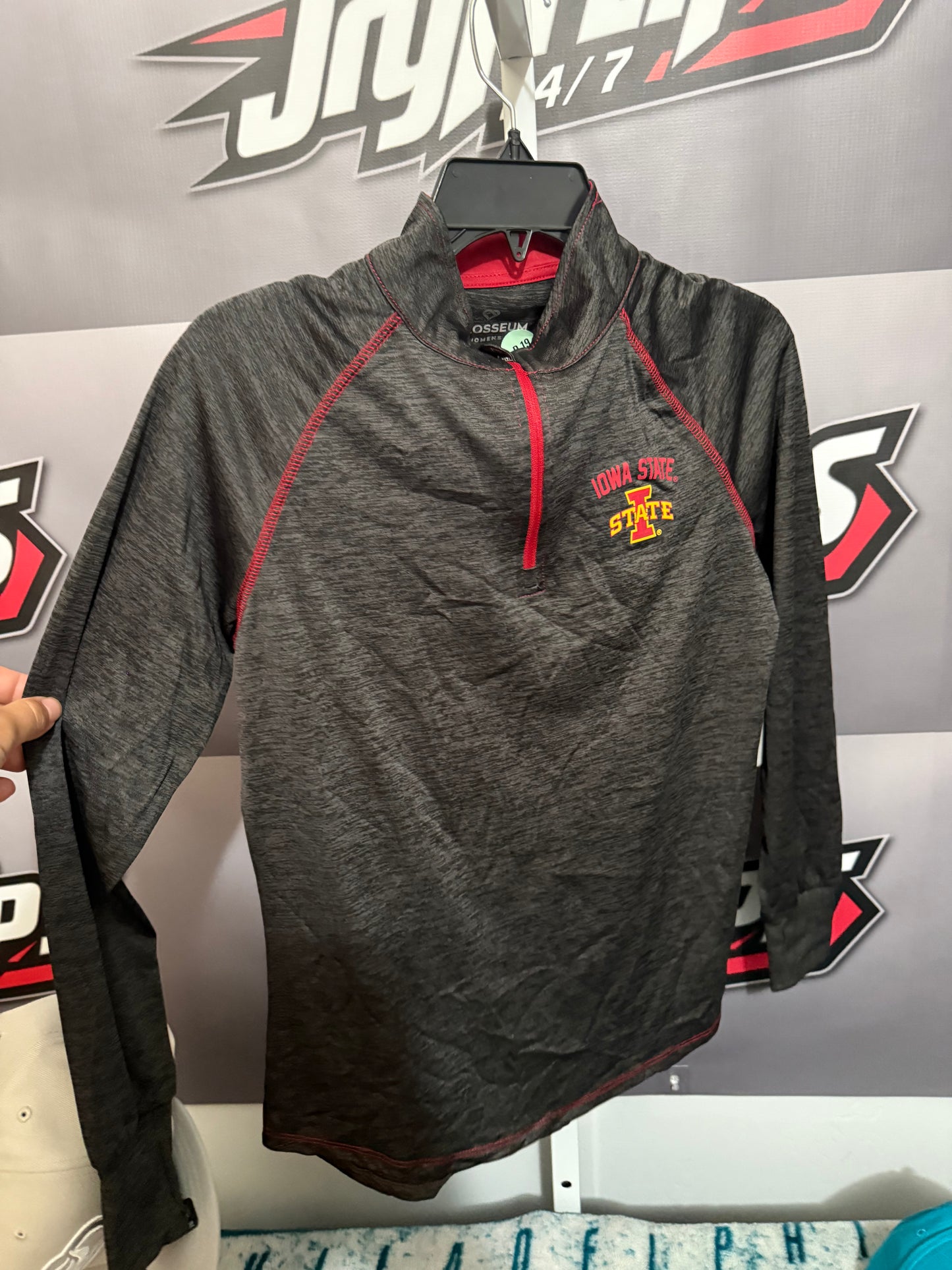 Woman’s Large Colosseum 1/4 zip