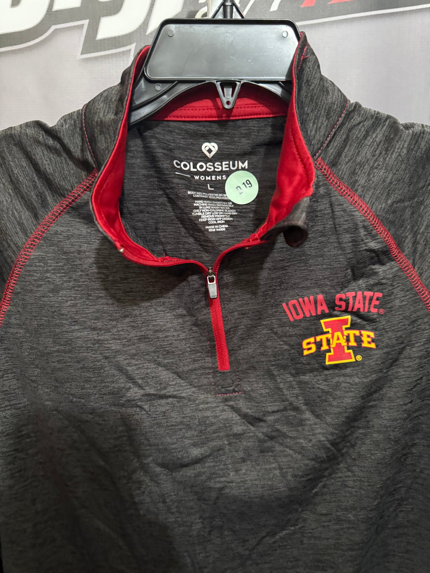 Woman’s Large Colosseum 1/4 zip