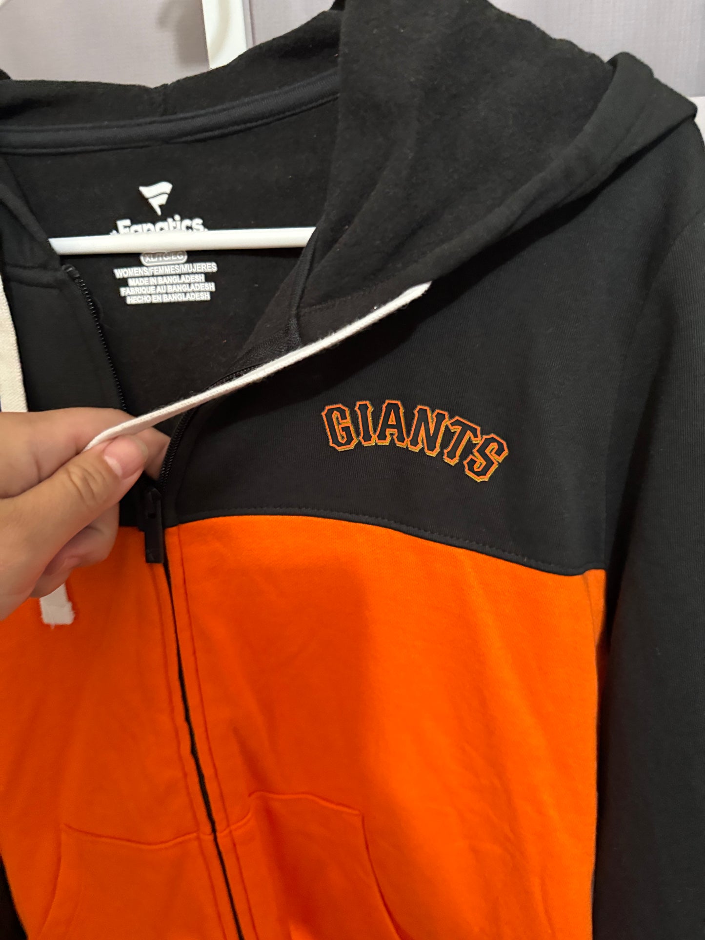 Woman’s XL SF Giants Jacket