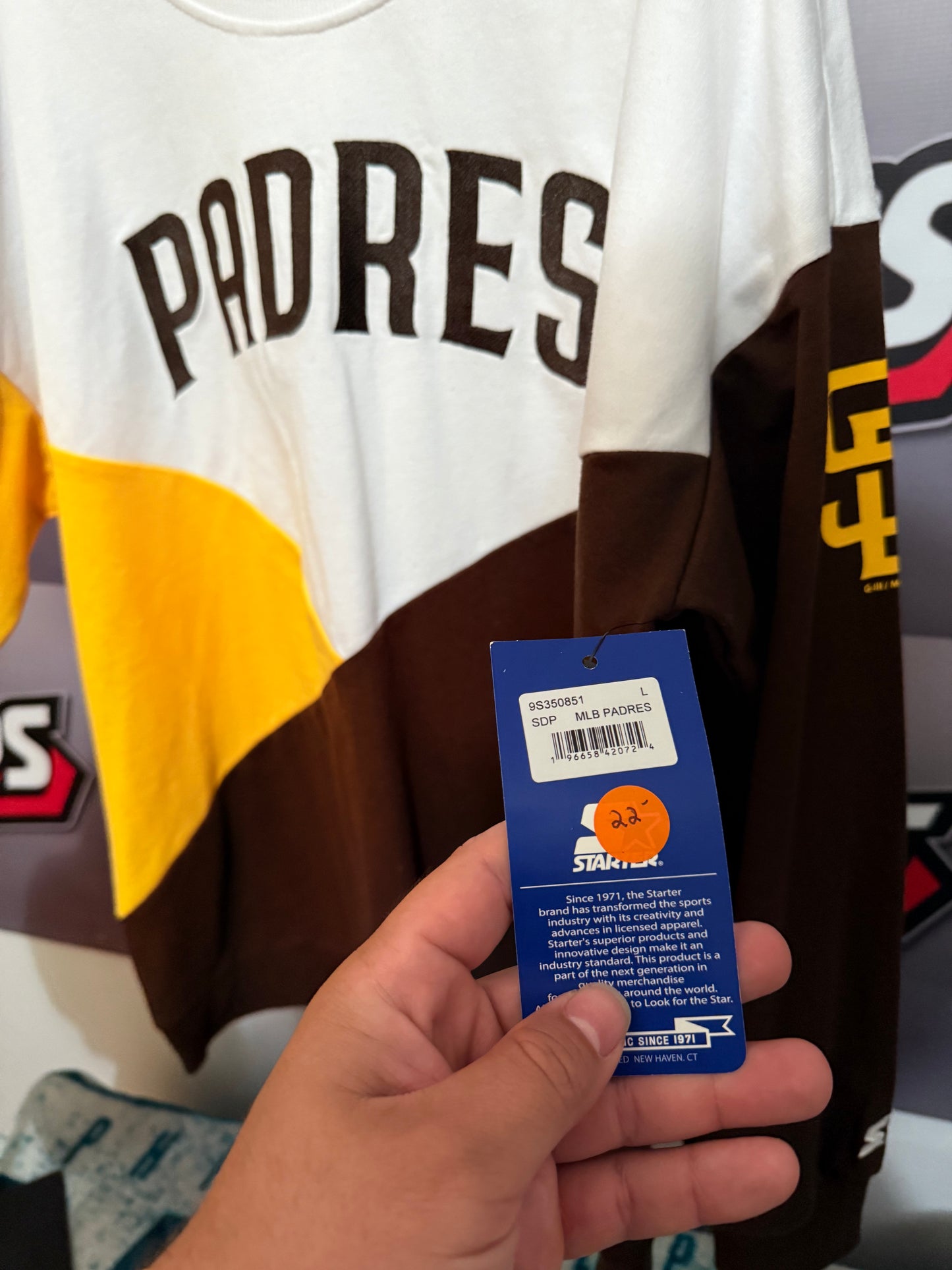 Men’s Large SD Padres Crewneck sweater by starter