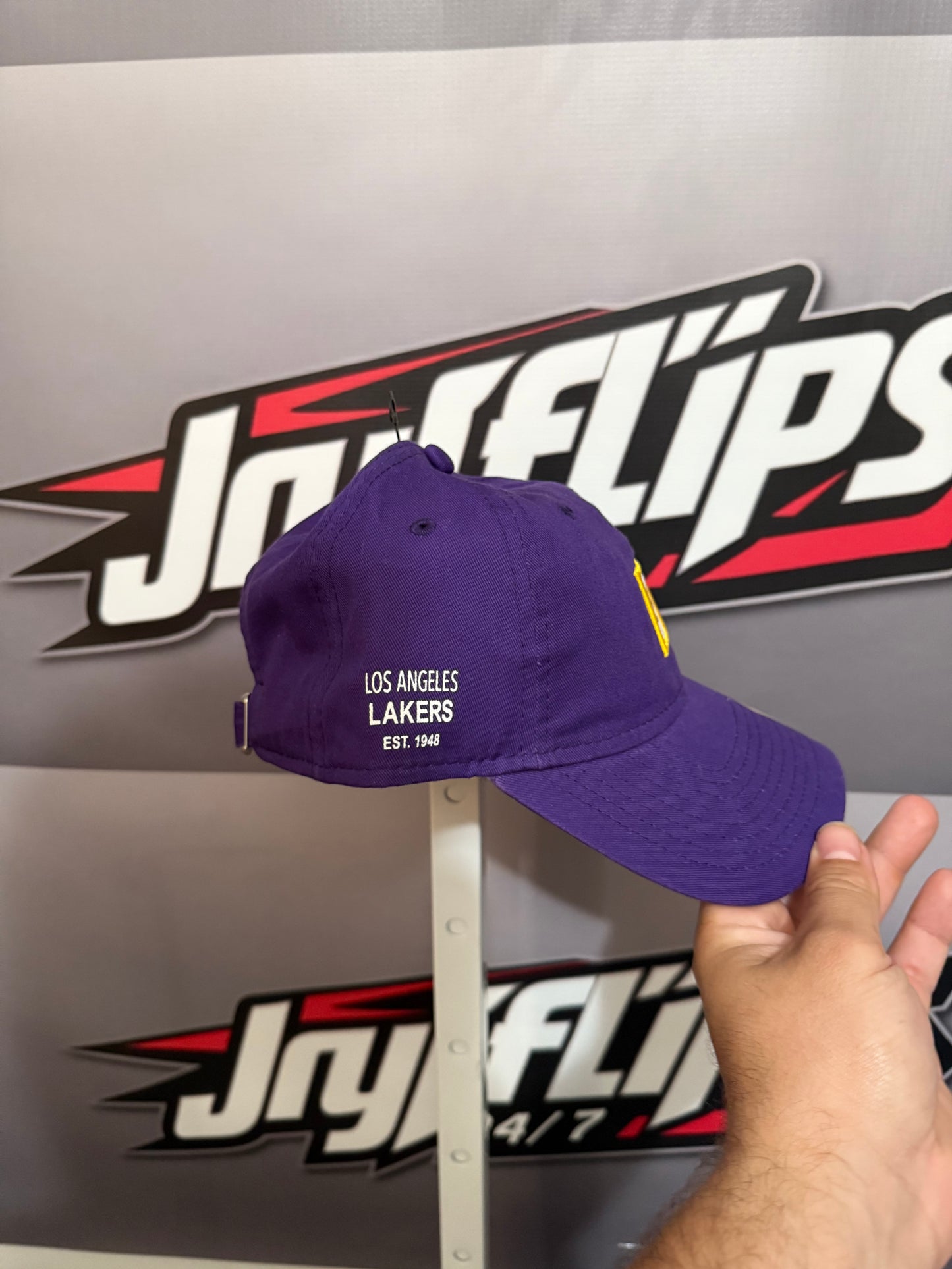 Woman’s New Era LA Lakers Adjustable Hat