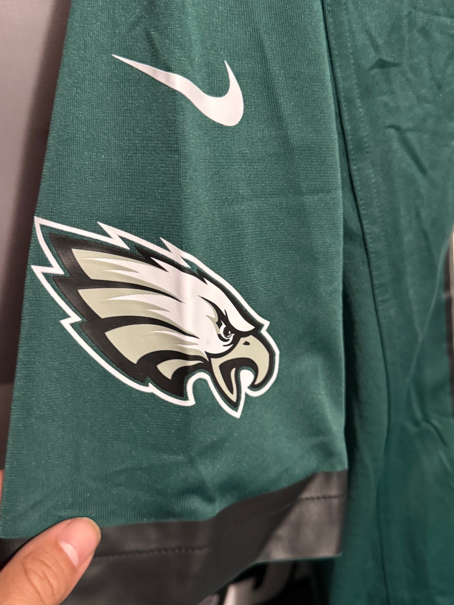 Men’s Medium Philadelphia Eagles #62 Jason Kelce Jersey