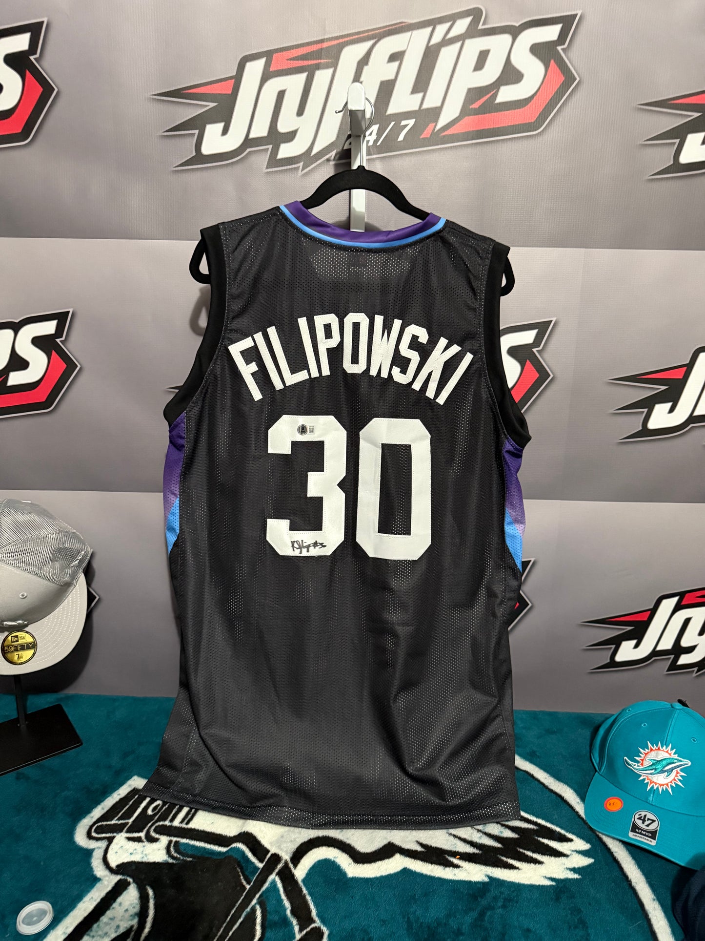 Men’s XL Utah Jazz City Connect edition SIGNED #30 Filipowski Jersey