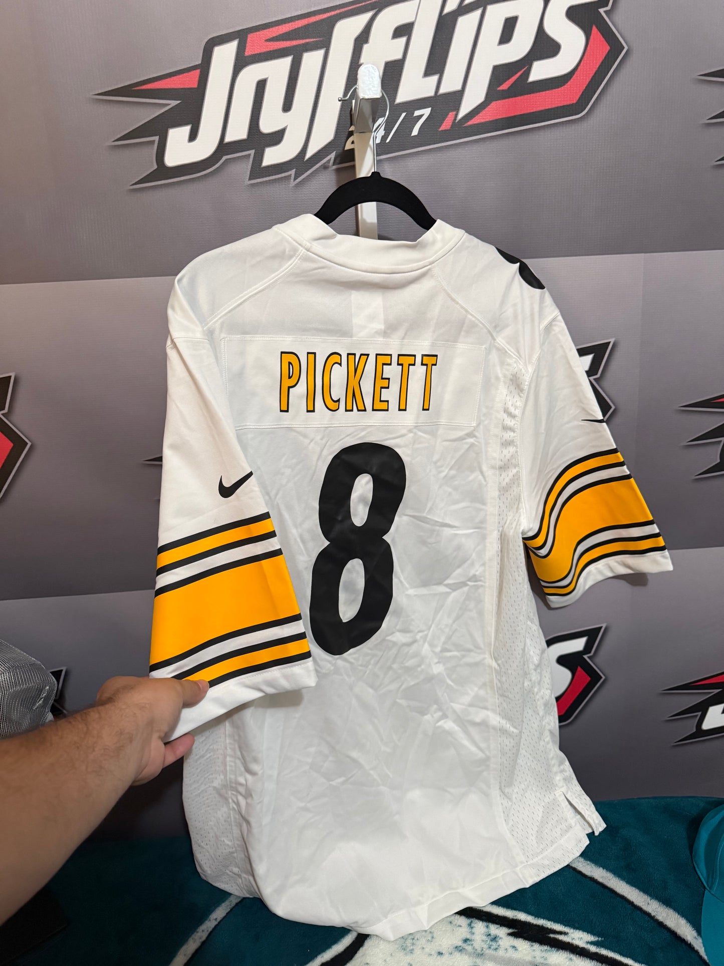 Men’s Large Faceless Jersey K. Pickett Jersey