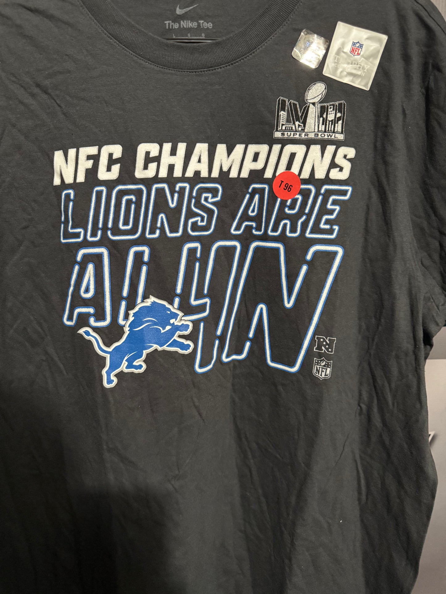 Men’s Large Detroit Lions NFC Champions Tee