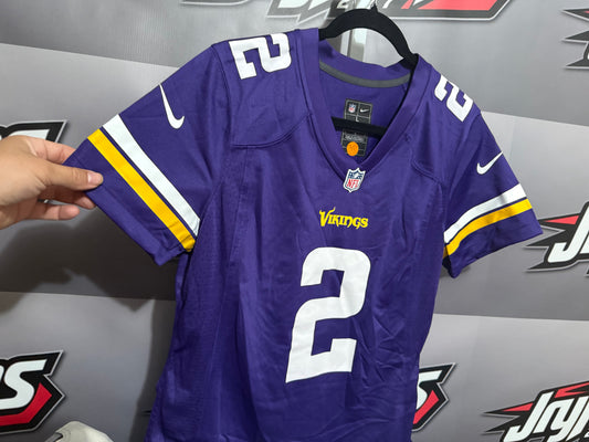 Woman’s Large Vikings A. Maddison #2 Jersey