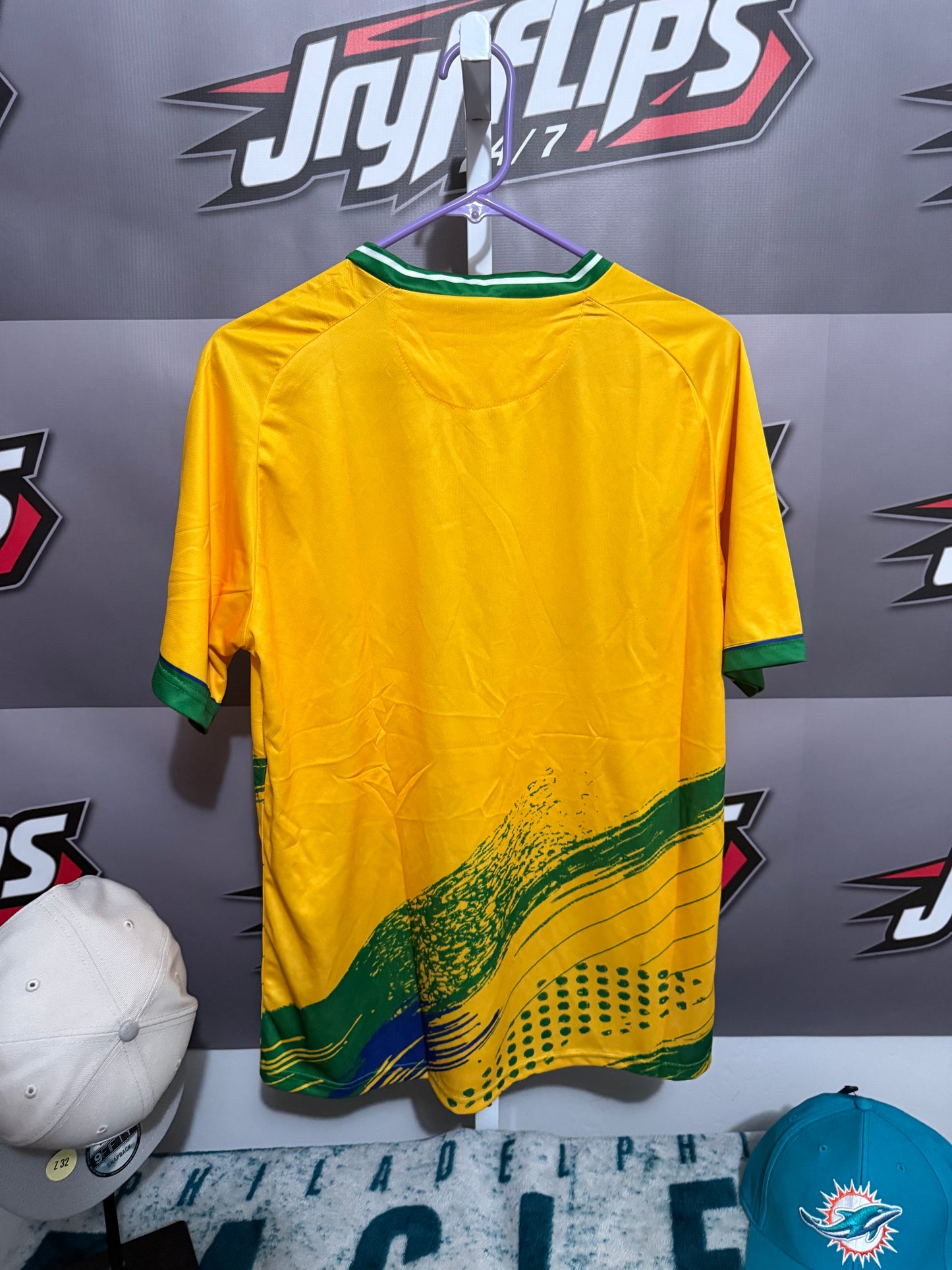 Men’s Large Brazil Jersey