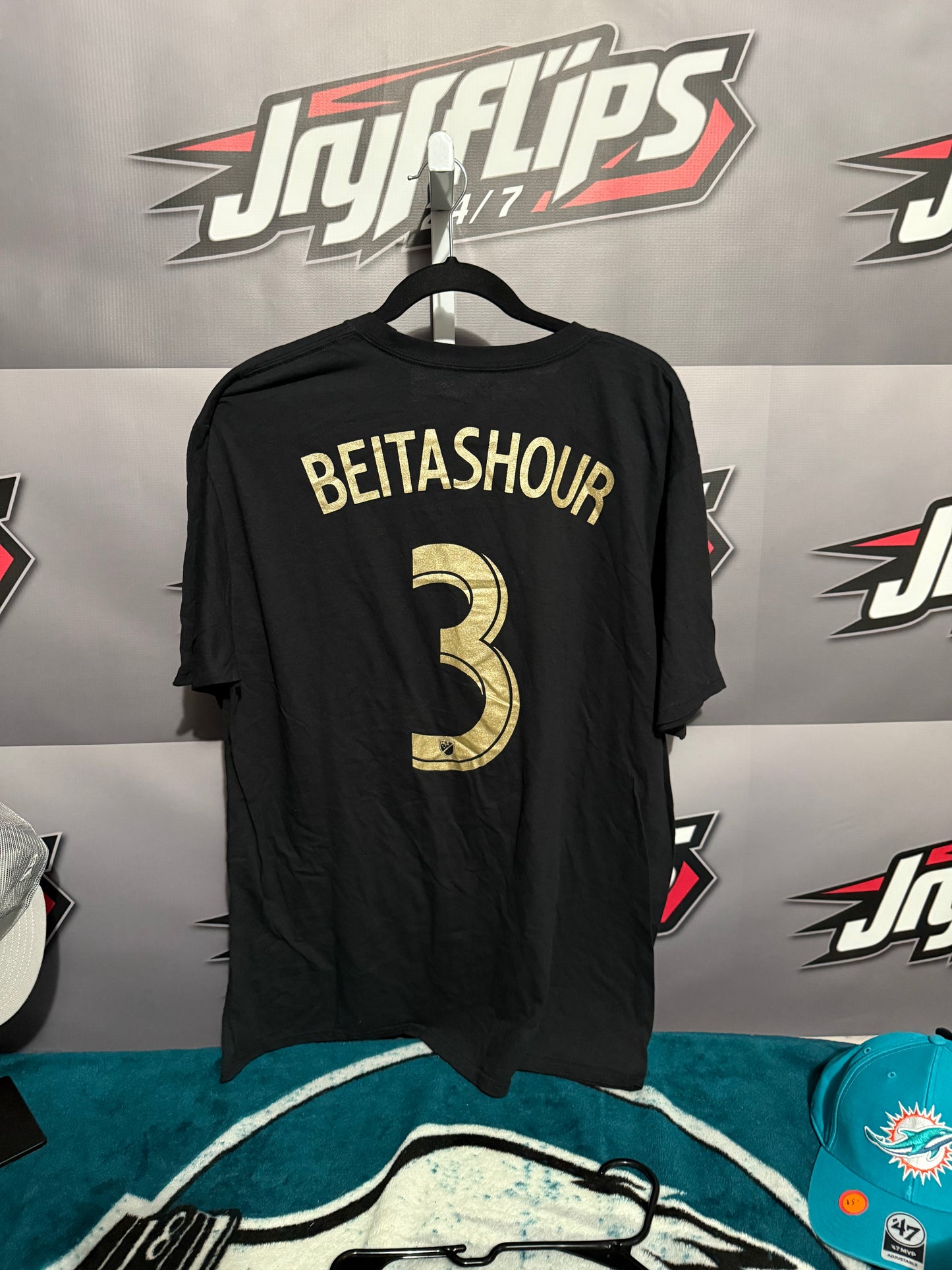 Men’s XL LAFC Beitashour Shirsy, (shirt material jersey layout)