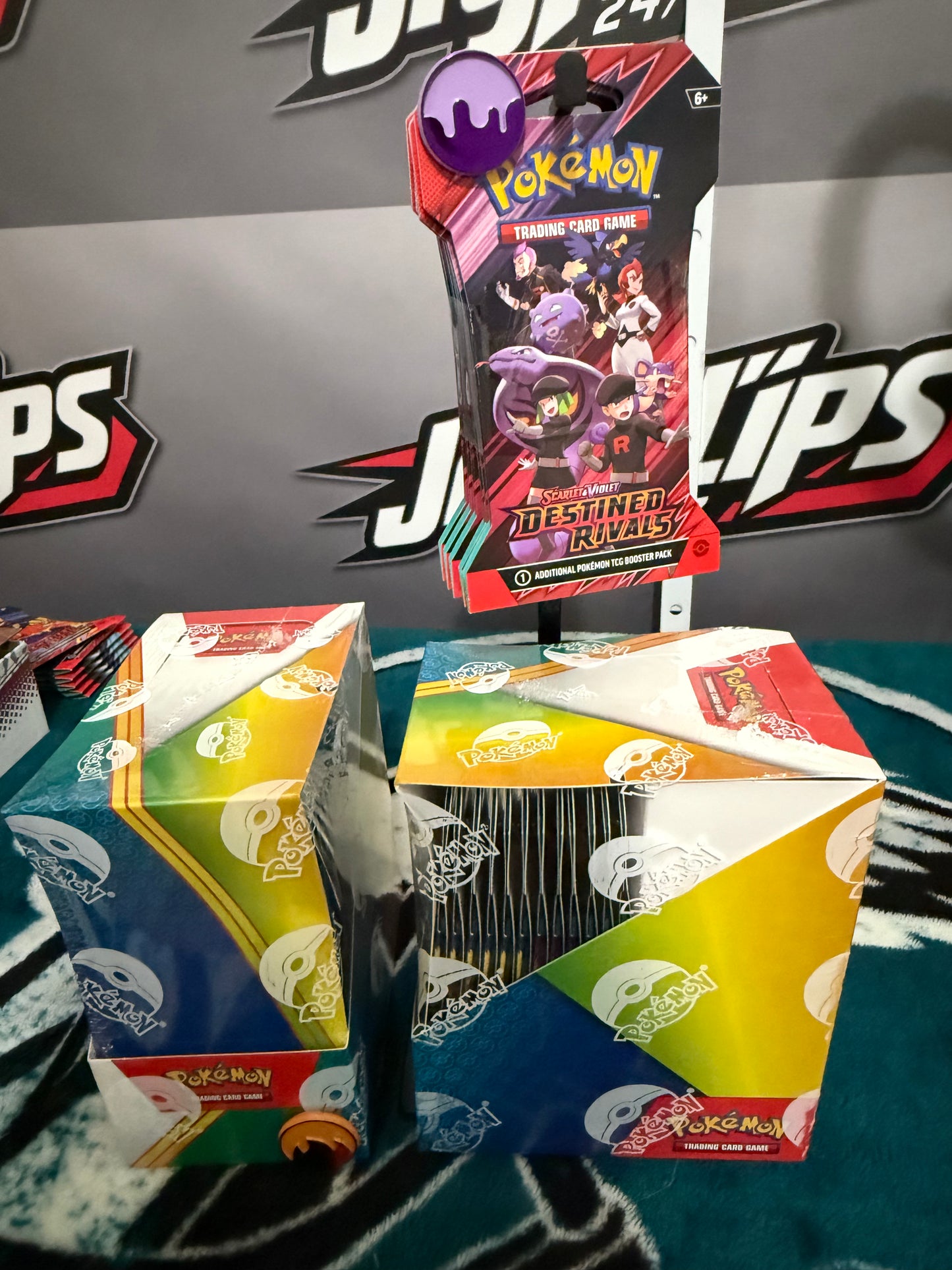 Pokemon Destined Rivals Retail Box